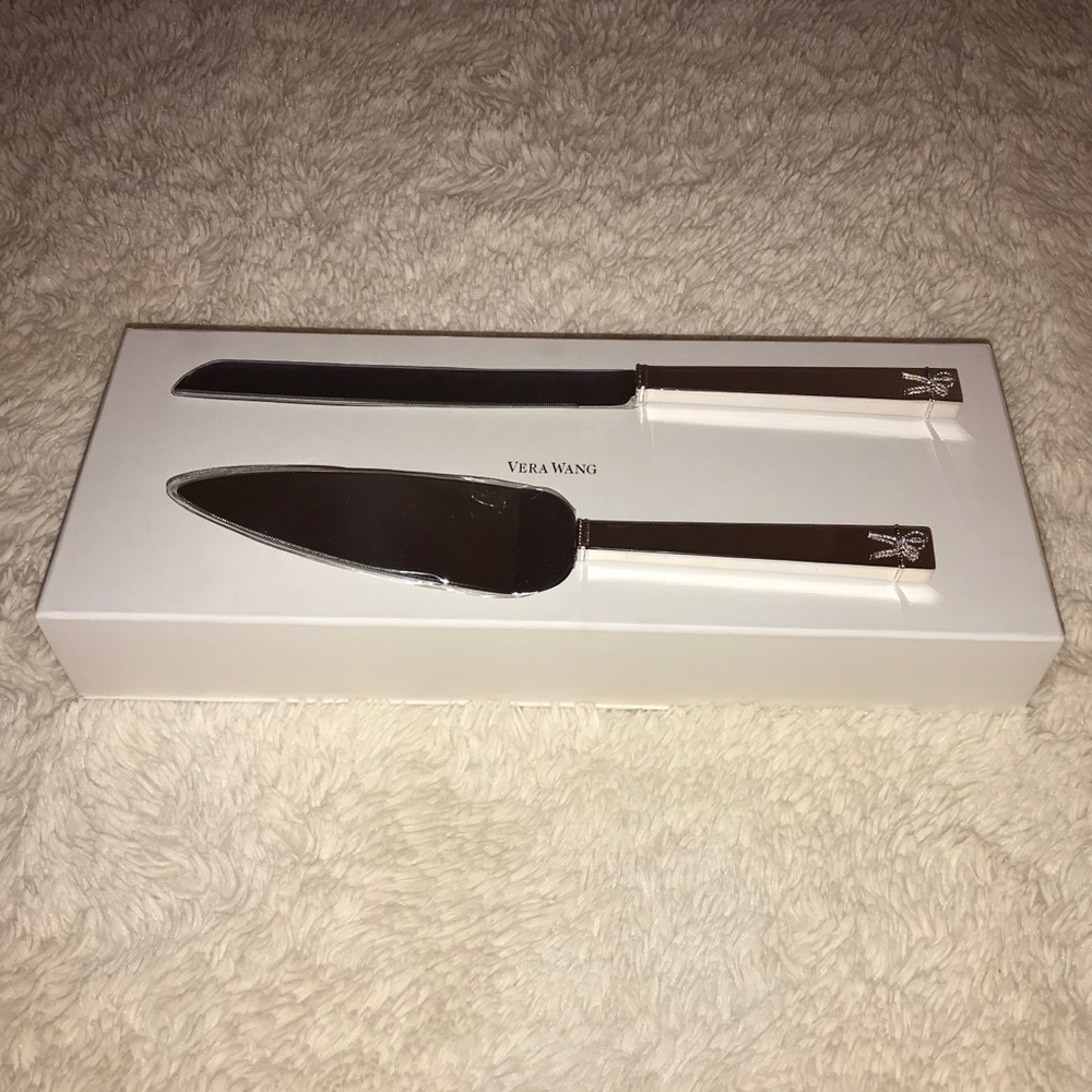 Vera Wang Love Knots Cake and Trowel Serving Set - Brand New - 🆓 Shipping!